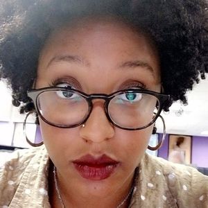 Meet your Posher, Timia